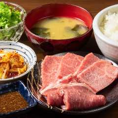 ホルモンの旨い店 焼肉十兵衛_和牛カルビ定食