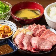 ホルモンの旨い店 焼肉十兵衛_十兵衛焼肉定食