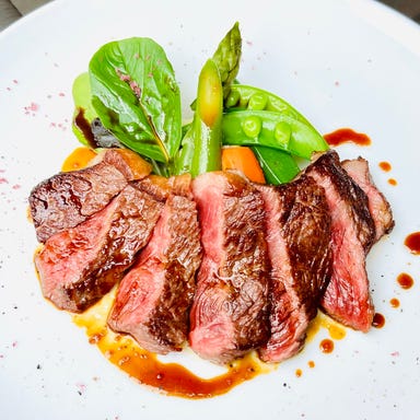 肉がメインのフレンチ・イタリアン 桃谷　MOMO‐DINING コースの画像
