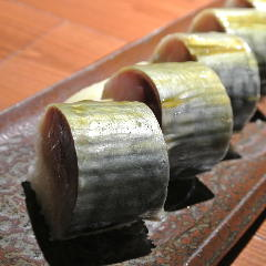 鯖棒寿司　二貫