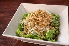 鮮魚のアンチョビサラダ