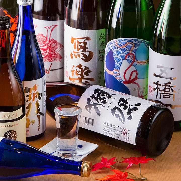 日本酒は常時40種類以上の品揃え！