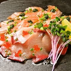 宮崎漁港から空輸で直送する朝獲れ魚介を様々な調理法でご提供