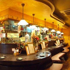 南欧料理のお店タパス_カウンター席もご用意しておりますので、お一人様も大歓迎です！