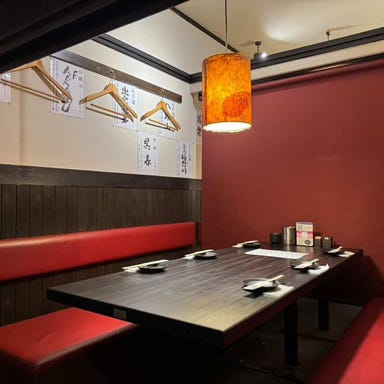 海鮮居酒屋 赤富士_【テーブル半個室/6~16名様】横並びで一体感ある宴会を!人数に応じてご案内