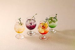 天然着色料など素材にこだわったシロップを使用したモクテル