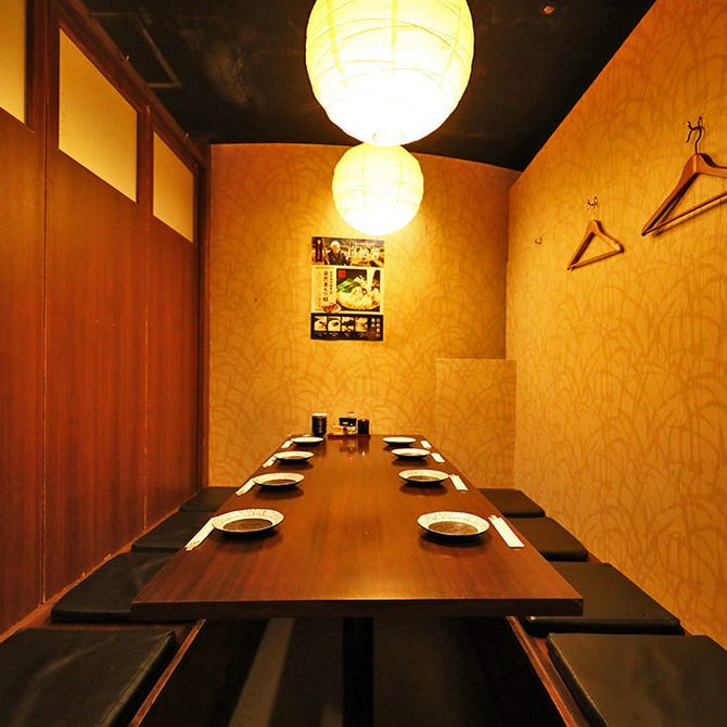 個室 泳ぎイカ 九州うまか 梅田店 梅田 大阪駅 居酒屋 ぐるなび