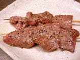 ミシュランガイドの万田酵素豚、ハツ串焼き