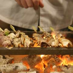素材には、徳島産『阿波すだち鳥』を使用。