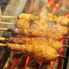 国産備長炭で焼きあげる本格炭火串焼