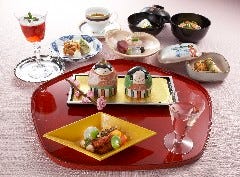 フォーマルなシーンにも対応可能