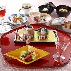 フォーマルなシーンにも対応可能