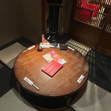 炭火焼肉 おおむら_一番人気の掘りごたつ式個室