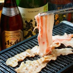 当店名物焼きしゃぶしゃぶが、入ったコースが人気です！