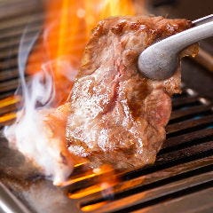 登戸で30年続く焼肉店 松坂