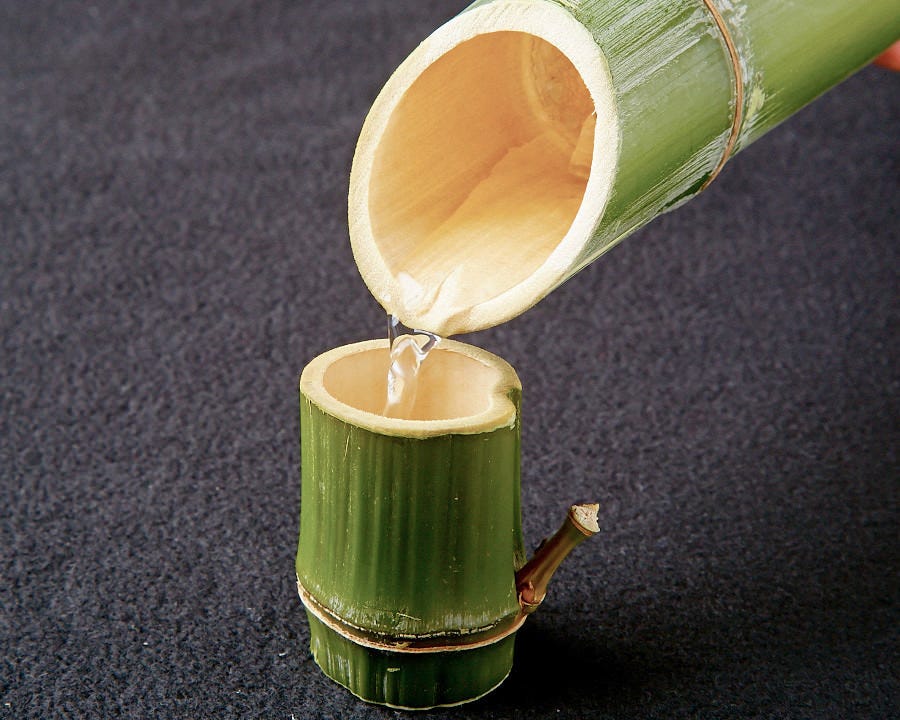 竹酒もございます。
美味しいふくと一緒にどうぞ。