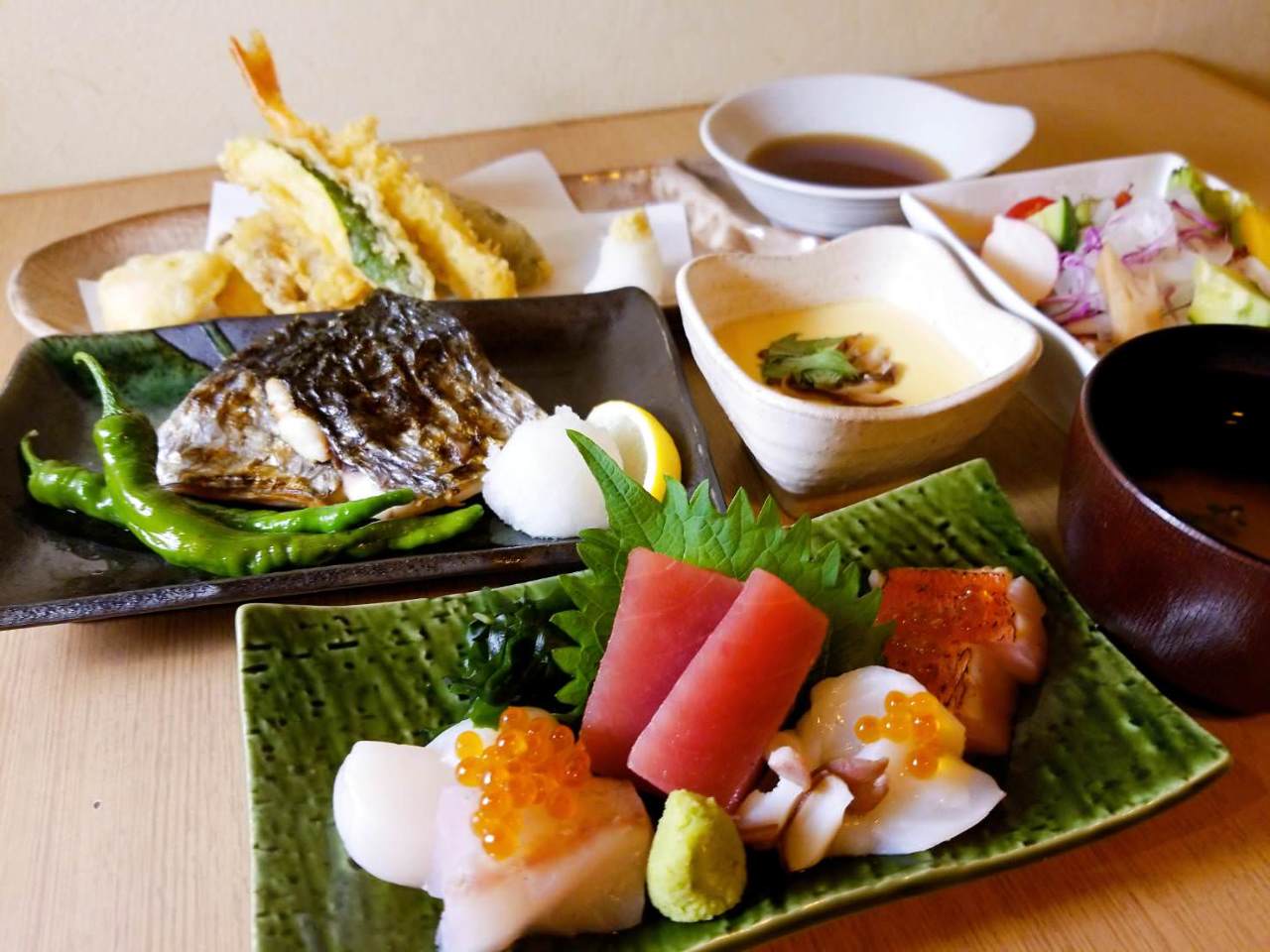 ランチ 土日祝日限定 三和膳 刺身盛合せ 2種のおかずをお選びいただき3種のおかずを楽しめますの詳細 食彩一番 神楽坂 神楽坂 海鮮 海鮮料理 ぐるなび ランチ 土日祝日限定 三和膳 刺身盛合せ 2種のおかずをお選びいただき3種のおかずを楽しめますの詳細 食彩一番 神楽坂 神楽坂 海鮮 海鮮料理 ぐるなび