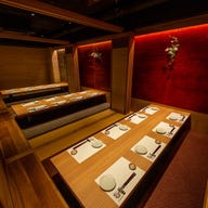 居酒屋栄 有楽町本店_落ち着いた雰囲気が自慢の個室は2名様~35名様まで!フロア貸切は12名様~対応可能