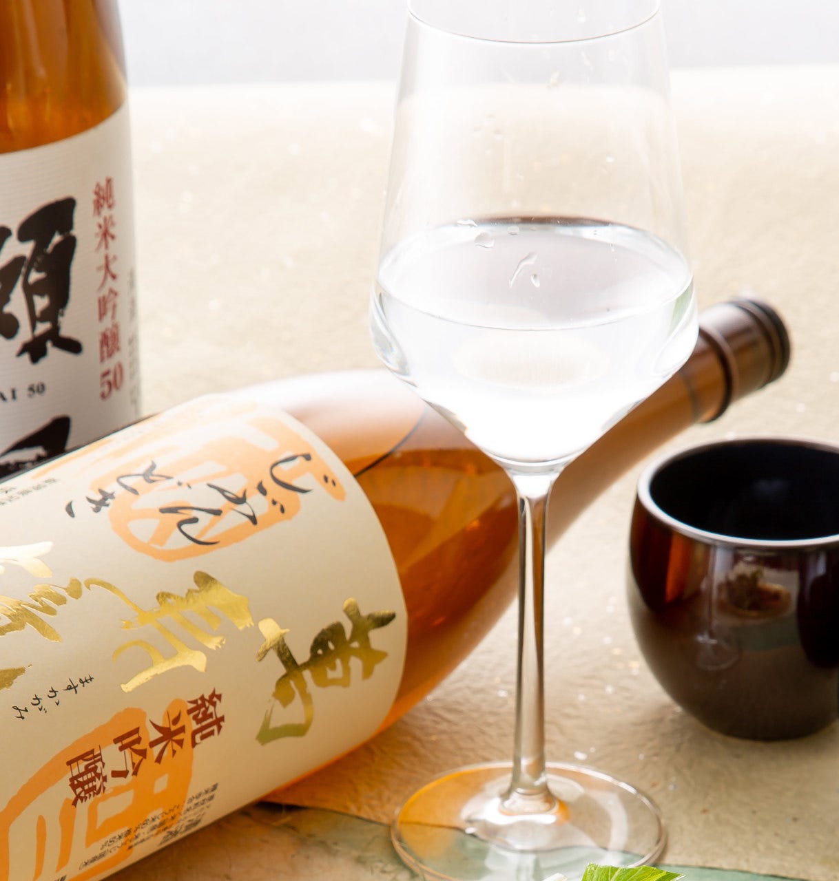 日本酒はたくさんの銘柄をご用意しております。飲み比べもお薦め