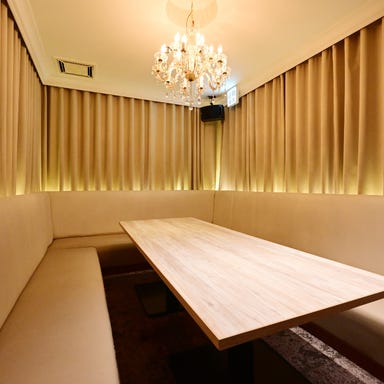 プライベートルーム 個室ダイニングバー Room No.03_完全個室 3F