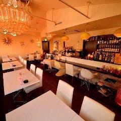 Cafe Bar LIFE 記念日×女子会×貸切