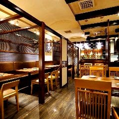 炉端焼きと産直鮮魚を銘柄日本酒で 完全個室 黒潮 品川本店