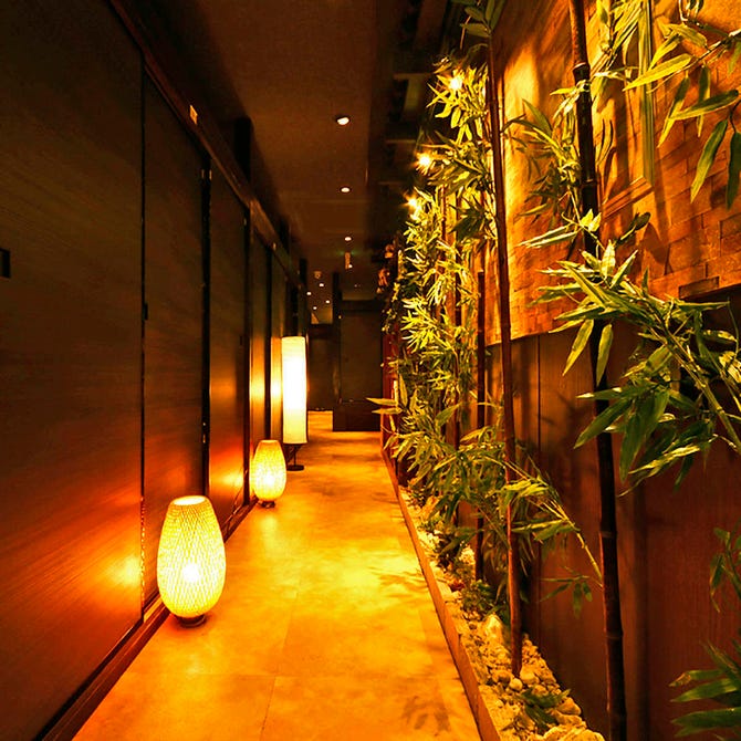 焼鳥とまぐろ食べ放題 全席個室居酒屋 鳥江戸こまち 新橋店 新橋 居酒屋 ぐるなび