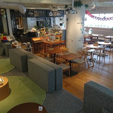 Lion CAFE_50名様規模の貸し切りができる!