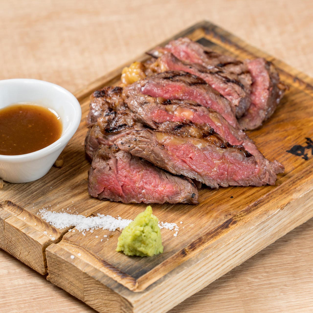 22年 最新グルメ 馬肉バル 跳ね馬 田町 三田 レストラン カフェ 居酒屋のネット予約 東京版