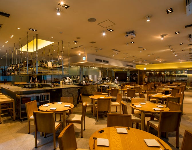 ダイナミックキッチン バー 響 丸ノ内店 丸の内 居酒屋 ぐるなび