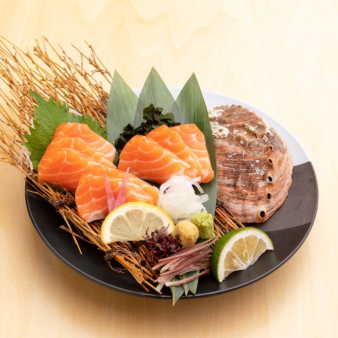 泳ぎカワハギと冠地どり五十六屋 都町店 大分市 居酒屋 ぐるなび 泳ぎカワハギと冠地どり五十六屋 都町店 大分市 居酒屋 ぐるなび