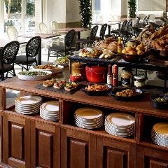 【ランチ】ローストビーフ食べ放題 ニューイヤーファミリーランチブッフェ(12/27〜1/4)