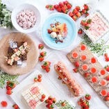【ランチ】THE STRAWBERRY FESTIVAL 苺のスイーツ＆デリブッフェ～選べるメインディッシュ～（1/7～3/1）