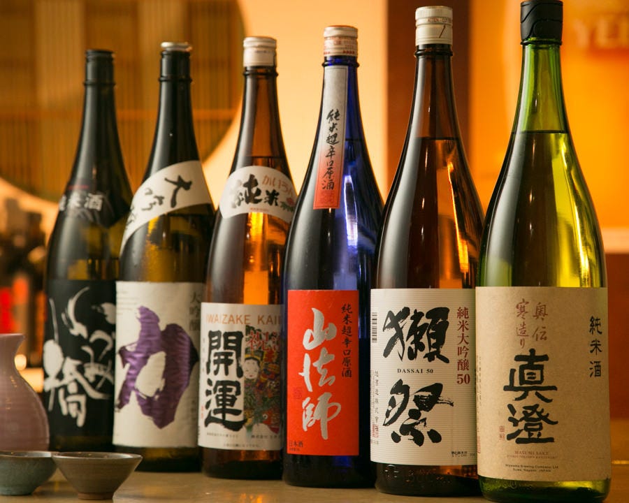 日本全国の"名酒"を多く取り揃え