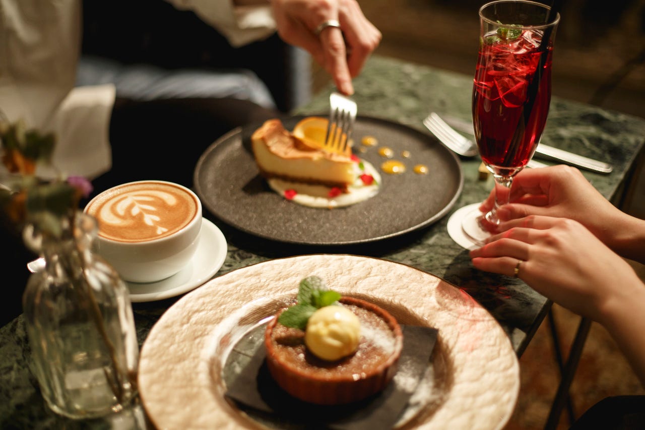 創作パブ デザイナーズカフェ 貸切パーティー Idol 表参道 表参道 ハワイアン料理 パーティスペース Goo地図