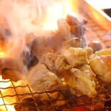 宮崎地頭鶏の炭火焼
備長炭で焼き上げ旨みを凝縮！！
