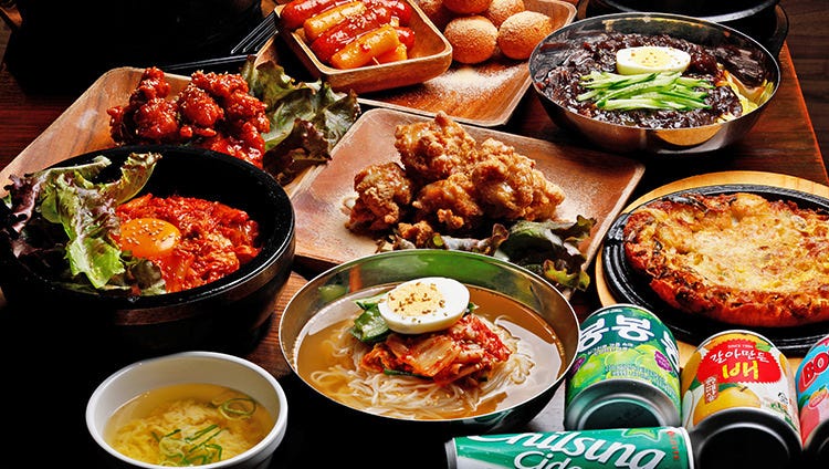 国産野菜と韓国仕入れの現地食材