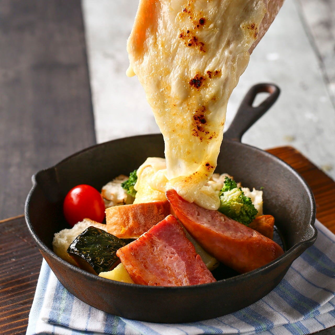 チーズ グリル フロマージョ ミント神戸店 写真 ぐるなび