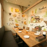 窓側ソファー席◎10名～個室利用ok！女子会,各種ご宴会に最適！