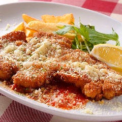 グランピアット 山手通店_田原ポークのミラノ風カツレツは良質なロース肉をたっぷり200g