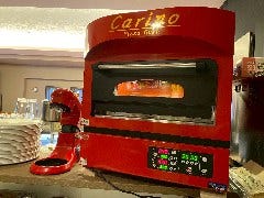400℃の高温で一気に焼き上げるので外は香ばしく、中はもっちり