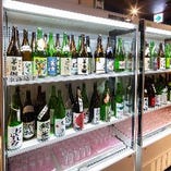 大人気の当店看板メニューの日本酒利き酒は選べる楽しさもあり