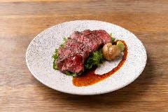 黒毛和牛を使った贅沢料理をご堪能頂けます！