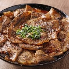 しび辛豚丼