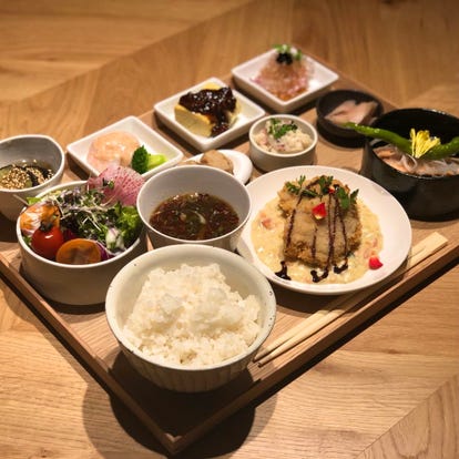 おしゃれな雰囲気 四日市の居酒屋でおすすめしたい人気のお店 ぐるなび おしゃれな雰囲気 四日市の居酒屋でおすすめしたい人気のお店 ぐるなび