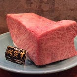 「黒毛和牛のクラシタステーキと天ぷらコース」は、佐賀牛です