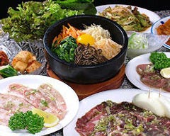 豚肉派？牛肉派？一品料理派？お好みに合わせた宴会に☆
