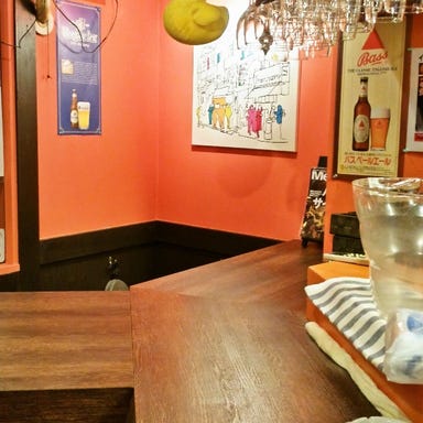 福島 燻製バル トリンプ－TRIUMPH－  店内の画像