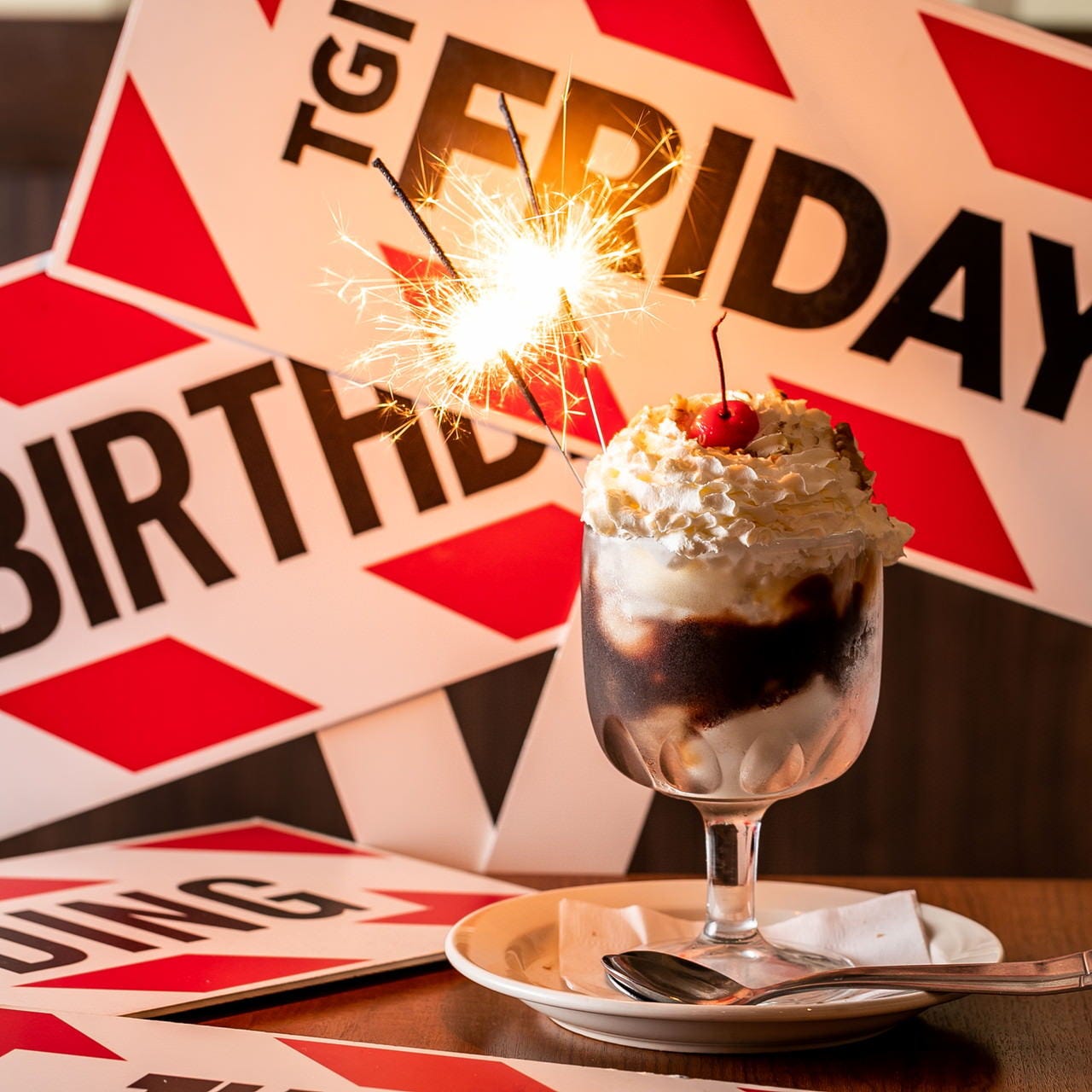 Tgiフライデーズ 五反田店 料理 ドリンク ぐるなび