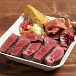 国産牛ステーキ＆生ハム＆タパス3種BOX
